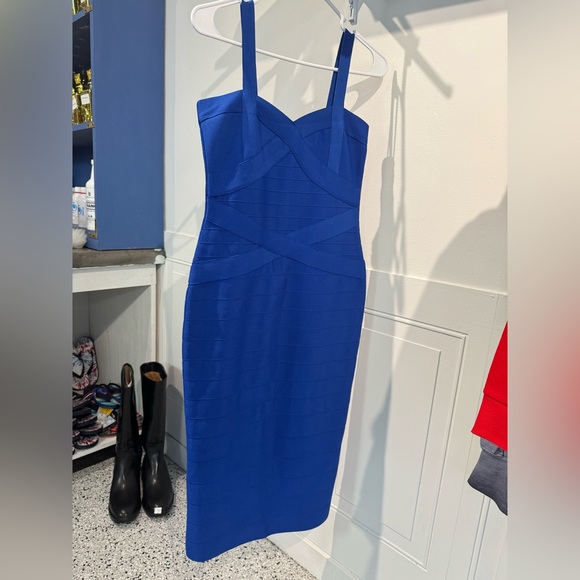 Beautiful Blue Dress Size L - Picture 1 of 6